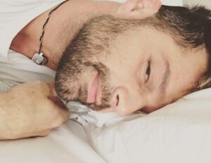 Ένα αναπάντεχο βίντεο του Ricky Martin που δεν περιμέναμε