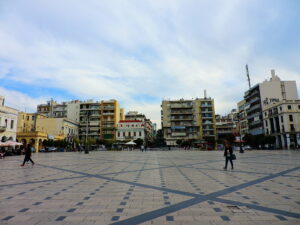 Καταγγελία παραβιαστικών συμπεριφορών στην Πάτρα