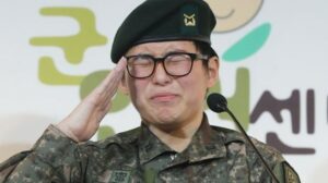 Byun Hee-soo, τρανς γυναίκα, Νότια Κορέα, στρατιωτικός